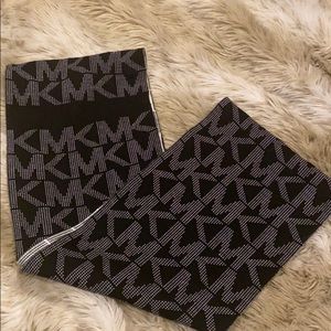 Michael Kors Scarf